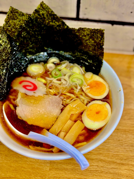 「スペシャル佐野ラーメン700円」@駅そば大宮の写真