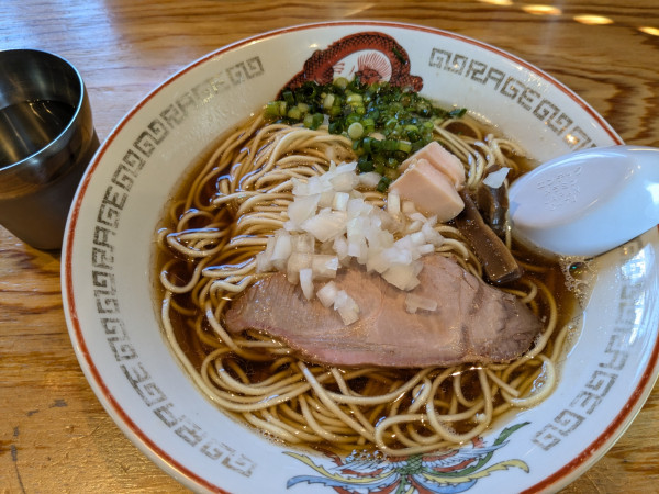 「淡麗煮干しそば」@麺尊RAGE RENEGADESの写真