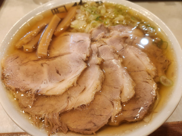 「醤油焼豚麺」@らーめん 竹三の写真