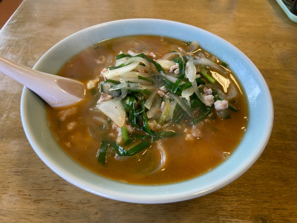 「特製スタミナラーメン(700円)」@中華料理 天津飯店の写真