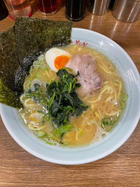 「らーめん(700円)」@いっぱち家の写真