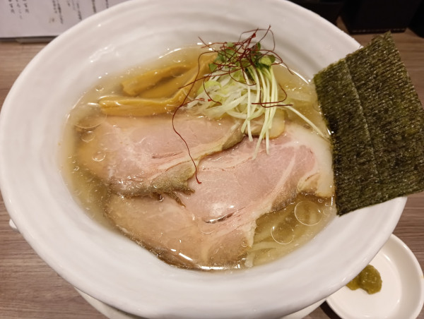 「【数量限定】冷やしあさりらー麺(¥950)」@新地らー麺 近松 梅田店の写真