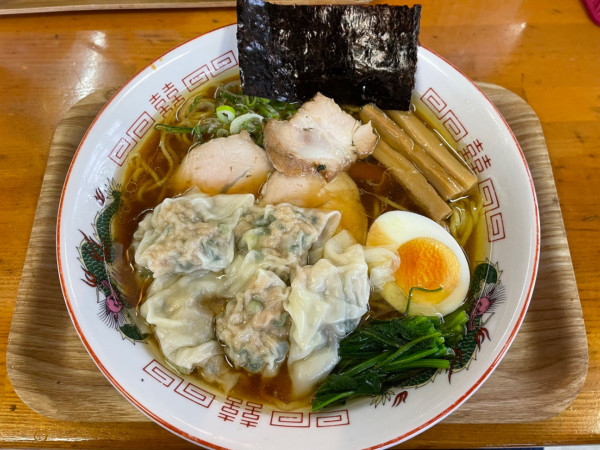 「ワンタンメン　￥９５０」@ラーメンハウスSADAの写真