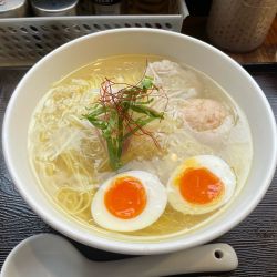 あら炊き塩らぁめん へしこ焼きおにぎり付き + 味玉子