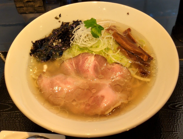 「貝と魚のあら炊き中華そば（ライト）」@Fishmenの写真