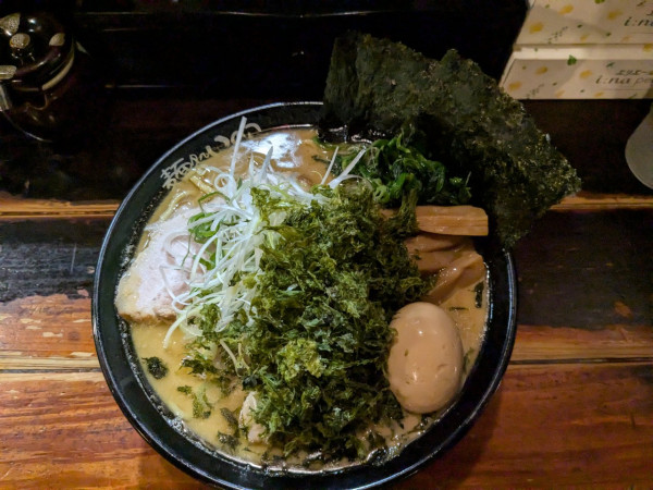 「いのこラーメン醤油中盛 中太麺1370円」@麺処いのこ 赤塚店の写真