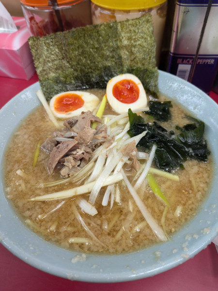 「ネギ味噌ラーメン(790円)+味玉(100円)」@ラーメンショップ 牛久結束店の写真