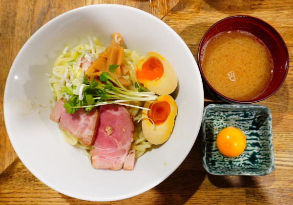 「油そば+味玉+生玉子+生ビール」@燦燦斗の写真