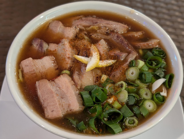 「肉ya! 麺屋わっしょいコラボ男のTOROMI黒醤油ラーメン」@肉ya 道頓堀店の写真