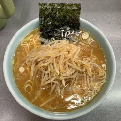 モヤシラーメン大盛り　1100円(950＋150)