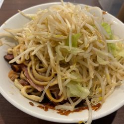 M.O汁なし　麺半分