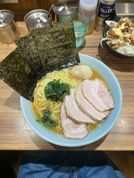 「ラーメン」@横浜らーめん渡来武 総本店の写真