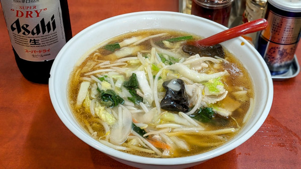 「瓶ビール（大）＋サンマーメン＋焼き餃子（1,950円）」@吉田飯店 東神奈川店の写真