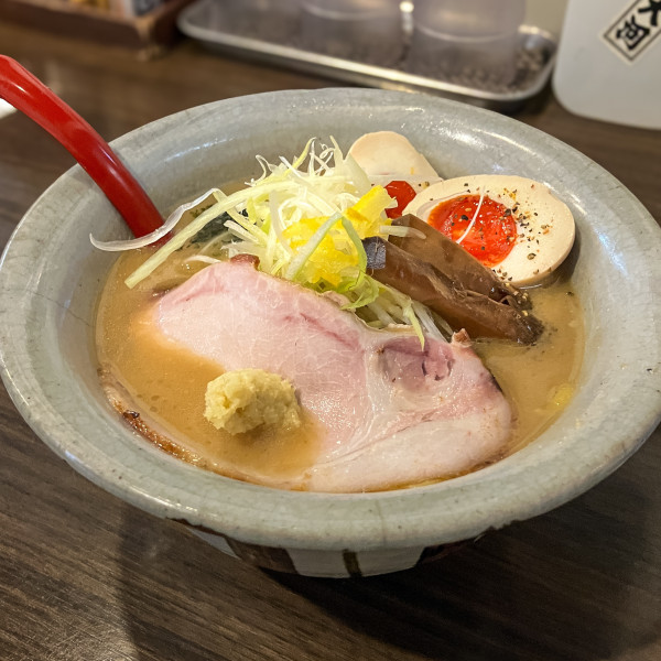 「味玉味噌ラーメン」@味噌専門 麺屋大河の写真