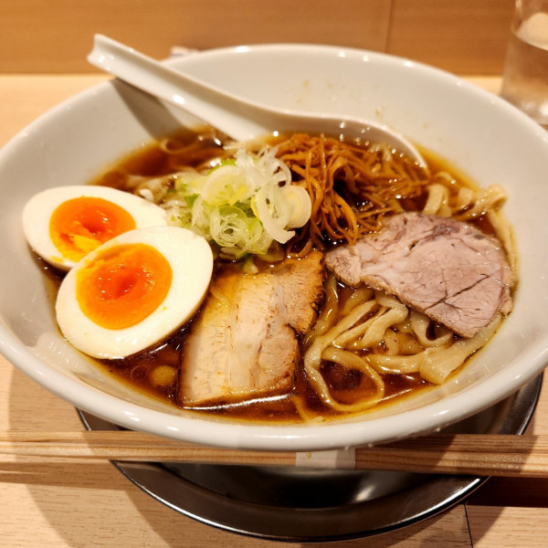 「味玉らーめん」@手打ちあさまの写真