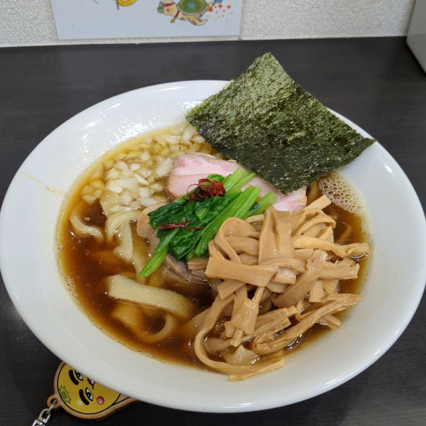 「禿醤油らーめん」@自家製手打ち麺 禿の写真