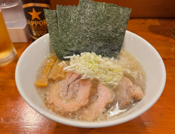 「肉塩ラーメン ¥1100」@拉麺 あさがおの写真