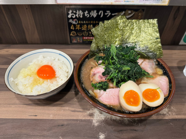 「のり玉チャーシュー」@神田ラーメン わいず 神田本店の写真