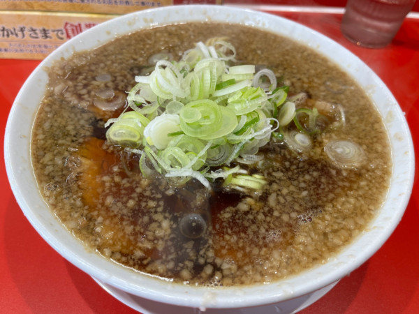 「背脂中華そば（大）」@ラーメン長瀬の写真