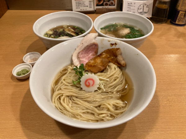 「ワンタンスープ付き 椎茸昆布水つけ麺」@麺屋 木ノ下の写真