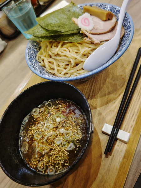 「つけそば(醤油・大盛)(1,000+200円)」@煮干乃宴の写真