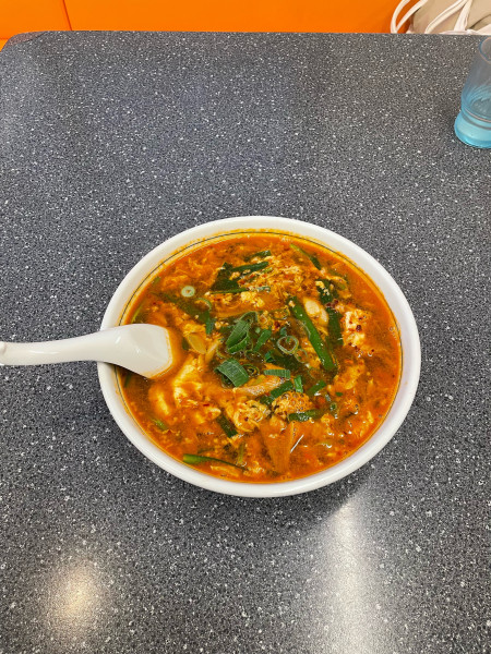 「辛ラーメン」@龍巳飯店の写真