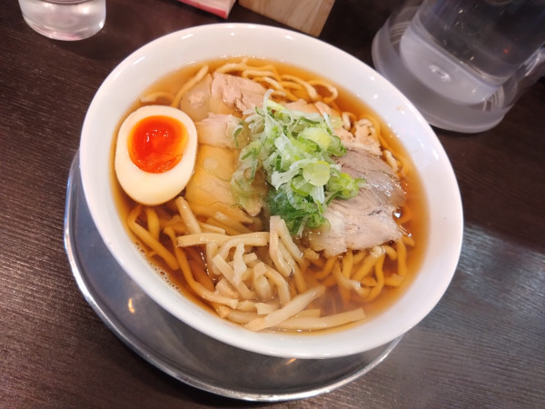 「津軽中華 中 手揉み麺 800円」@ラーメン 笑太の写真