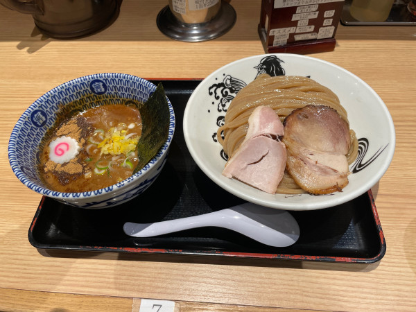 「濃厚つけ麺」@松戸富田麺業 千葉駅構内店の写真