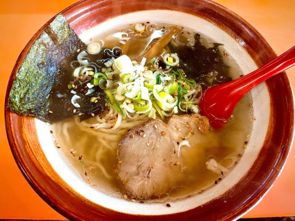 「塩ラーメン（825円）」@天竜飯店の写真