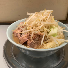 麺でる 相模原店の画像