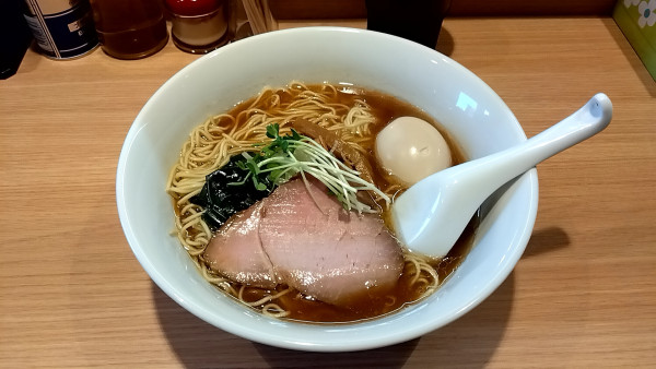 「正油味玉らぁめん（１，０５０円）」@らぁめん 赤ふじの写真