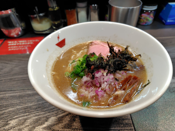 「蟹煮干しそば¥950」@crab台風。の写真