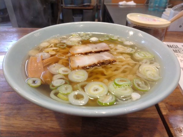 「醤油ラーメン」@丸信ラーメン 駅前店の写真