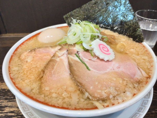 「特製背脂中華そば大盛」@Miya De La Soulの写真