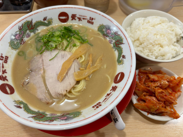 「キムチ定食」@天下一品 川崎店の写真