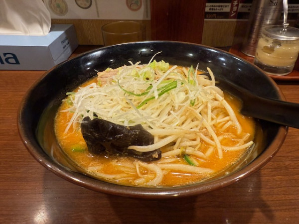 「味噌オロチョン（￥930）」@北海道らーめん ひむろ 浅草店の写真
