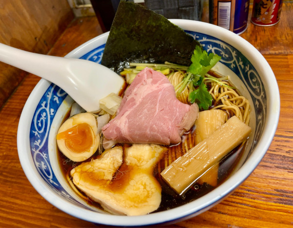 「煮干そば 黒醤油」@中華そば よしかわの写真