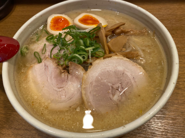 「大地味噌らーめん」@らーめん 北の大地 赤坂店の写真