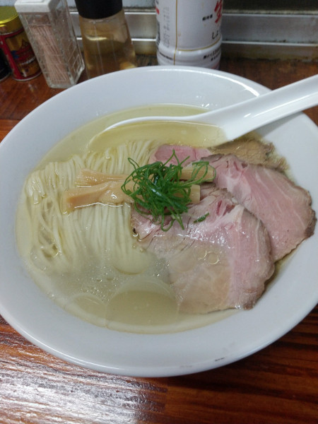 「名古屋コーチンの炙り肉中華そば塩」@中華そば よしかわの写真