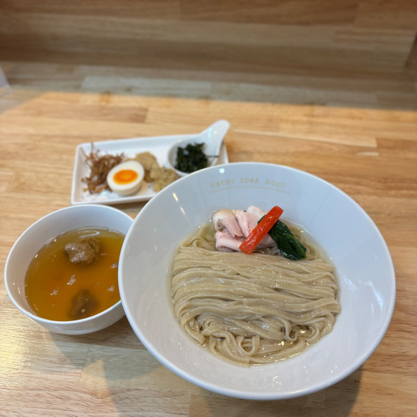 「昆布水焼煮干つけ麺」@麦の寅 GACHISOBADOJOの写真