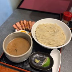 焼きサンマ醤油らぁ麺【つけ麺変更】