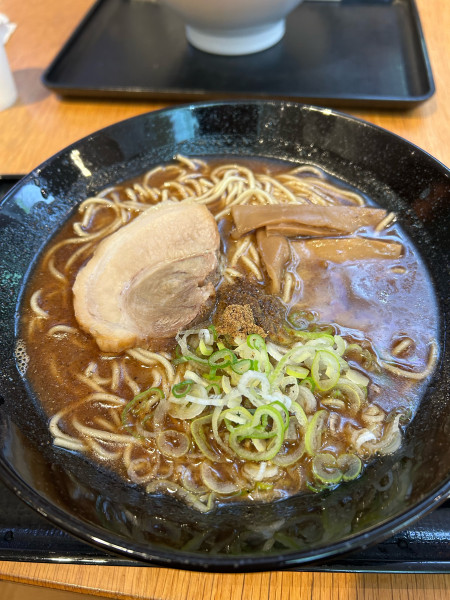 「濃厚魚介豚骨ラーメン大盛970円」@GANJA RAMENの写真