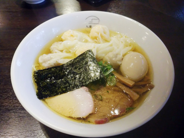 「白だし特製ワンタン麺（1,350円）」@八雲の写真