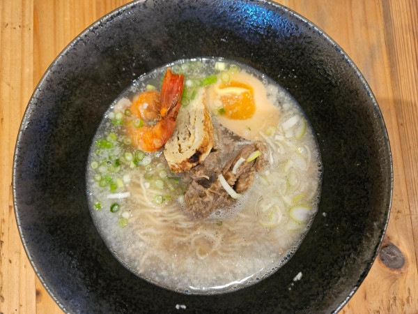 「胡神旨味牛だしラーメン」@胡神ラーメンの写真