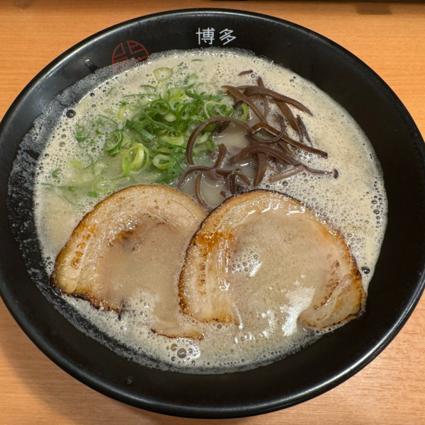 博多くまちゃんらぁめん - 赤坂 | ラーメンデータベース