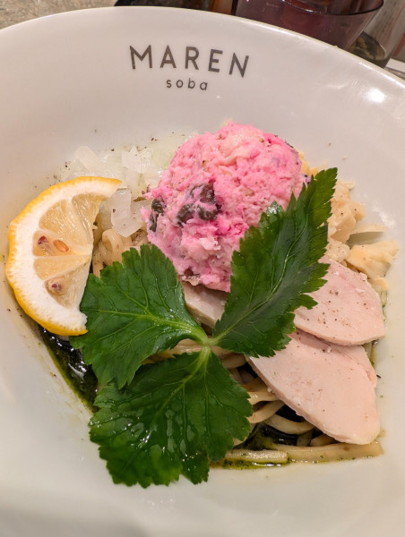 「鶏塩まぜそば-大葉オイル」@soba MAREN 渋谷店の写真