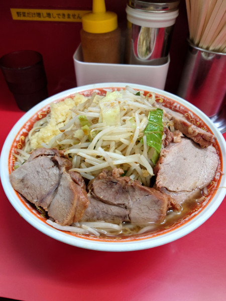 「大豚麺増し  ニンニクマシ  野菜  カラメ」@ラーメン二郎 上野毛店の写真