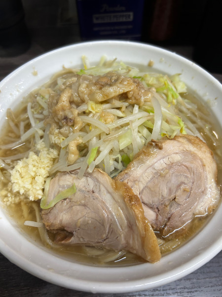 「ラーメン小　ニンニクアブラ」@ラーメンピースの写真