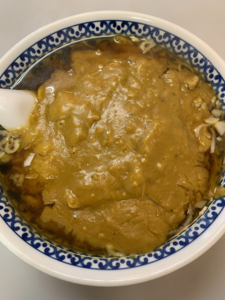 「カレーラーメン(大盛り)」@中華料理 金門の写真