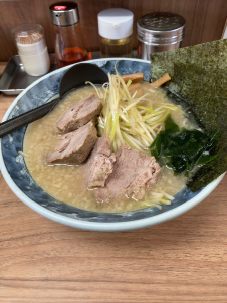 「ネギチャーシューメン　1180円」@らーめん正直もんの写真